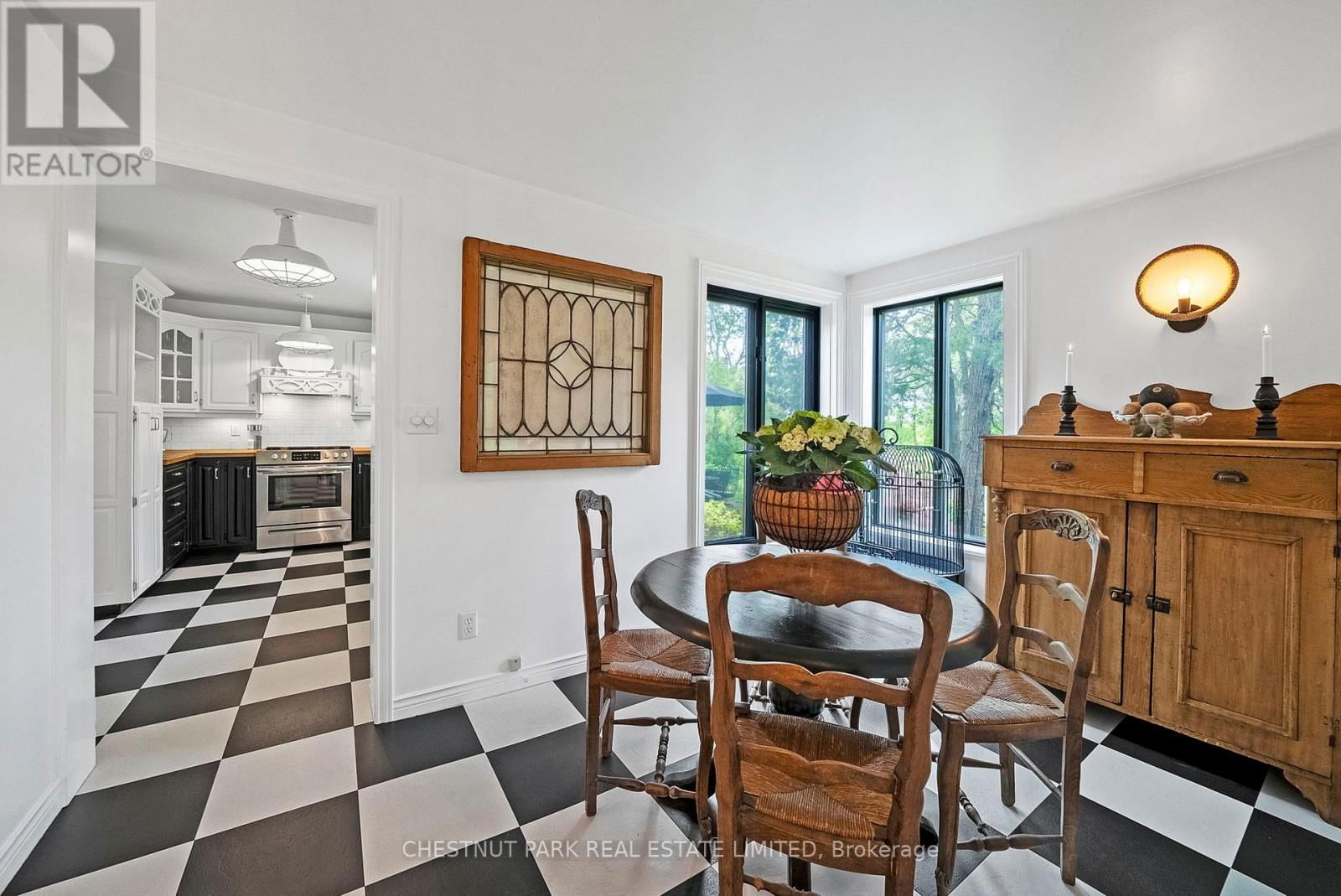 290 HAYNES ROAD Image 16