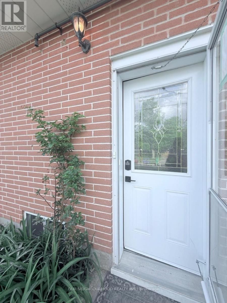 Lower/2 - 1382 LEIGHTON ROAD Image 29