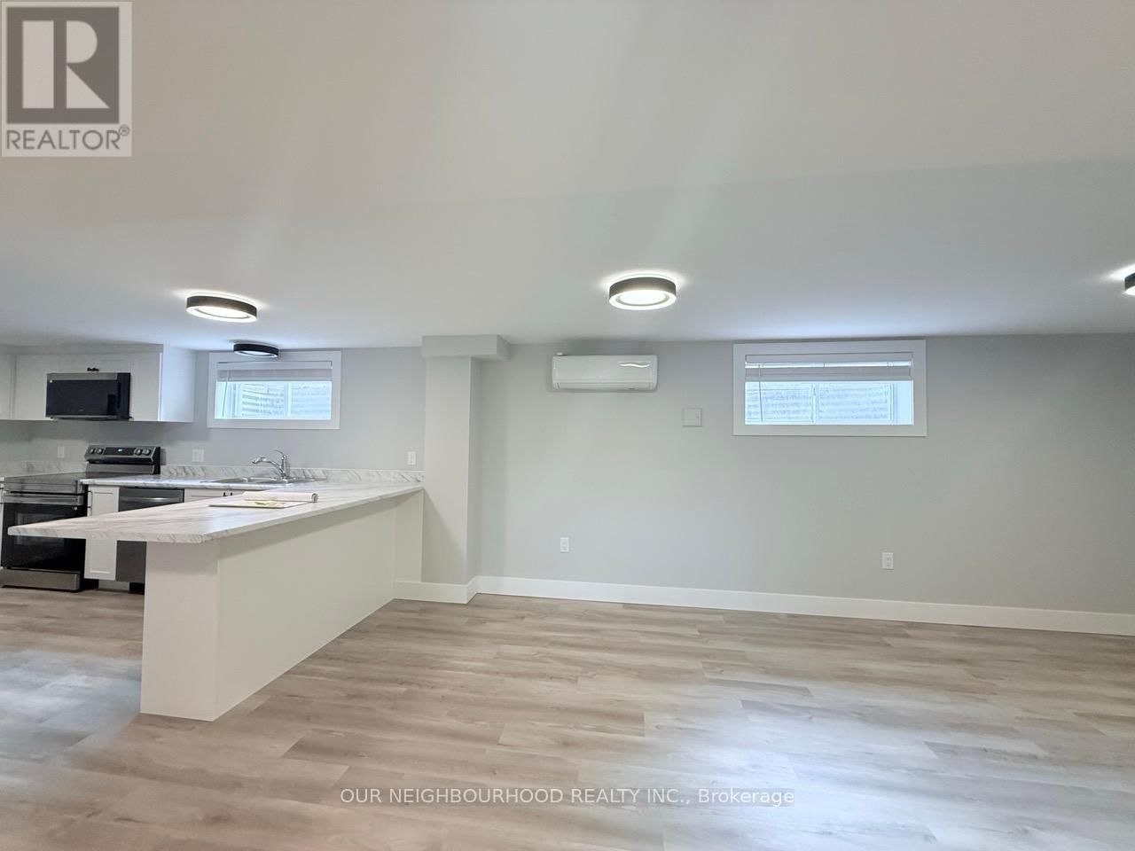 Lower/2 - 1382 LEIGHTON ROAD Image 3