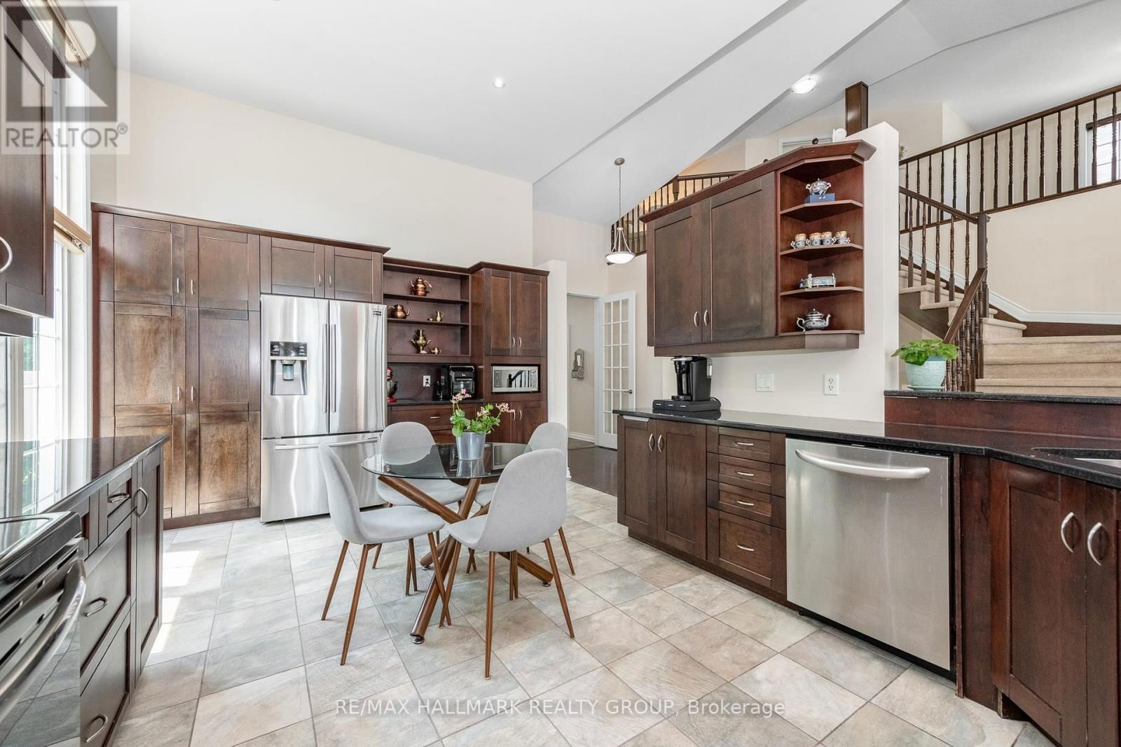 729 KILBIRNIE DRIVE Image 12