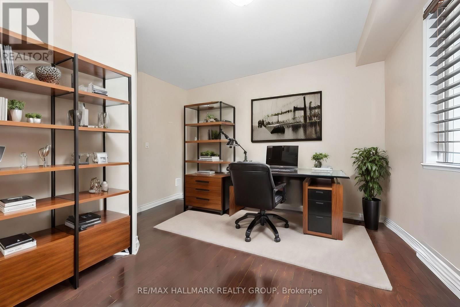 729 KILBIRNIE DRIVE Image 25