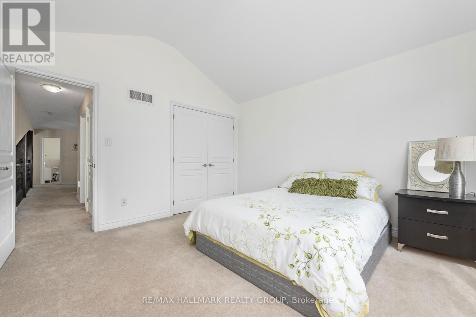 729 KILBIRNIE DRIVE Image 30