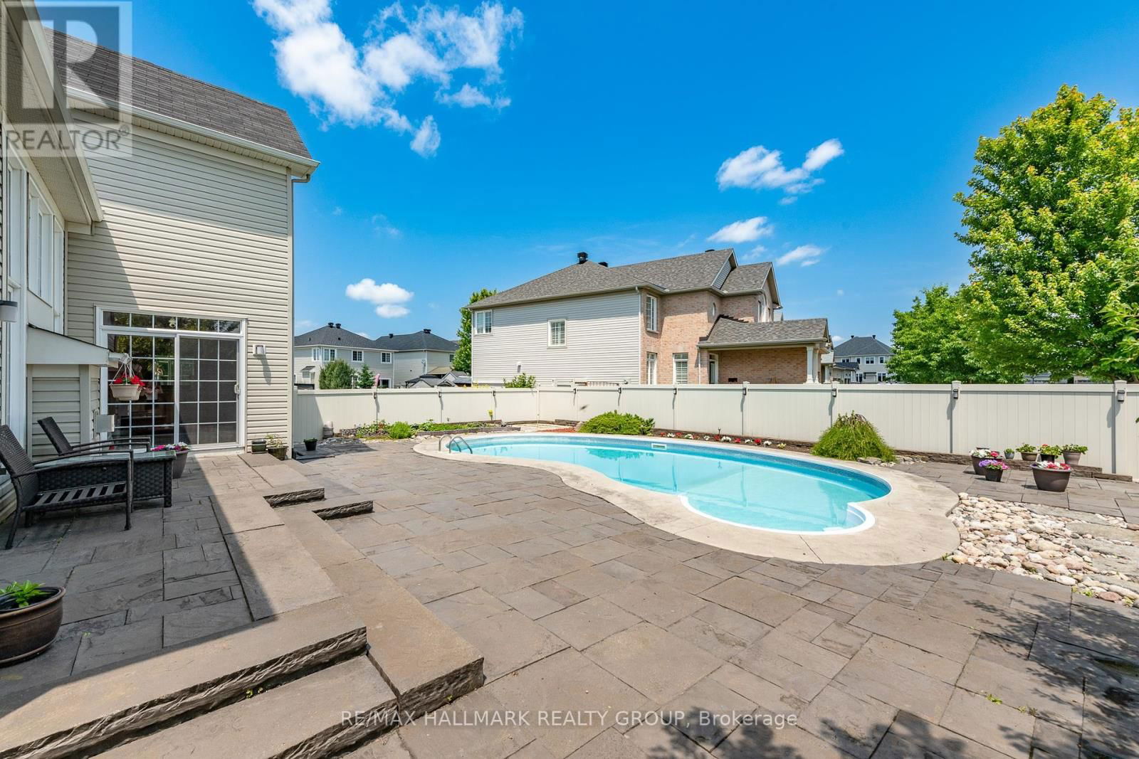 729 KILBIRNIE DRIVE Image 40