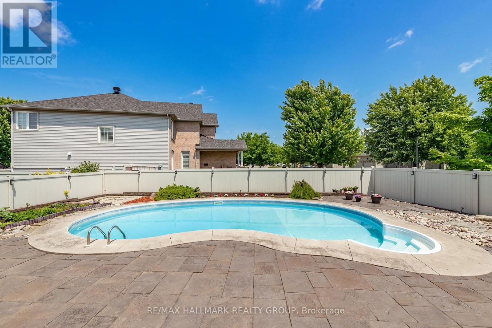 729 KILBIRNIE DRIVE Image 45