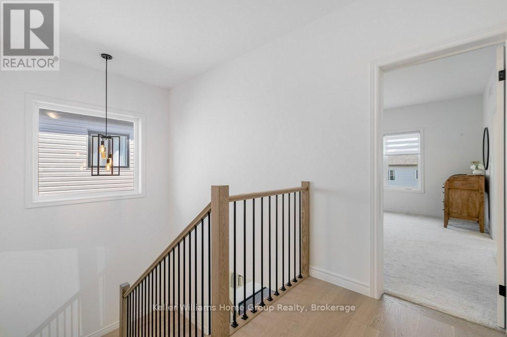48 MACALISTER BOULEVARD Image 19