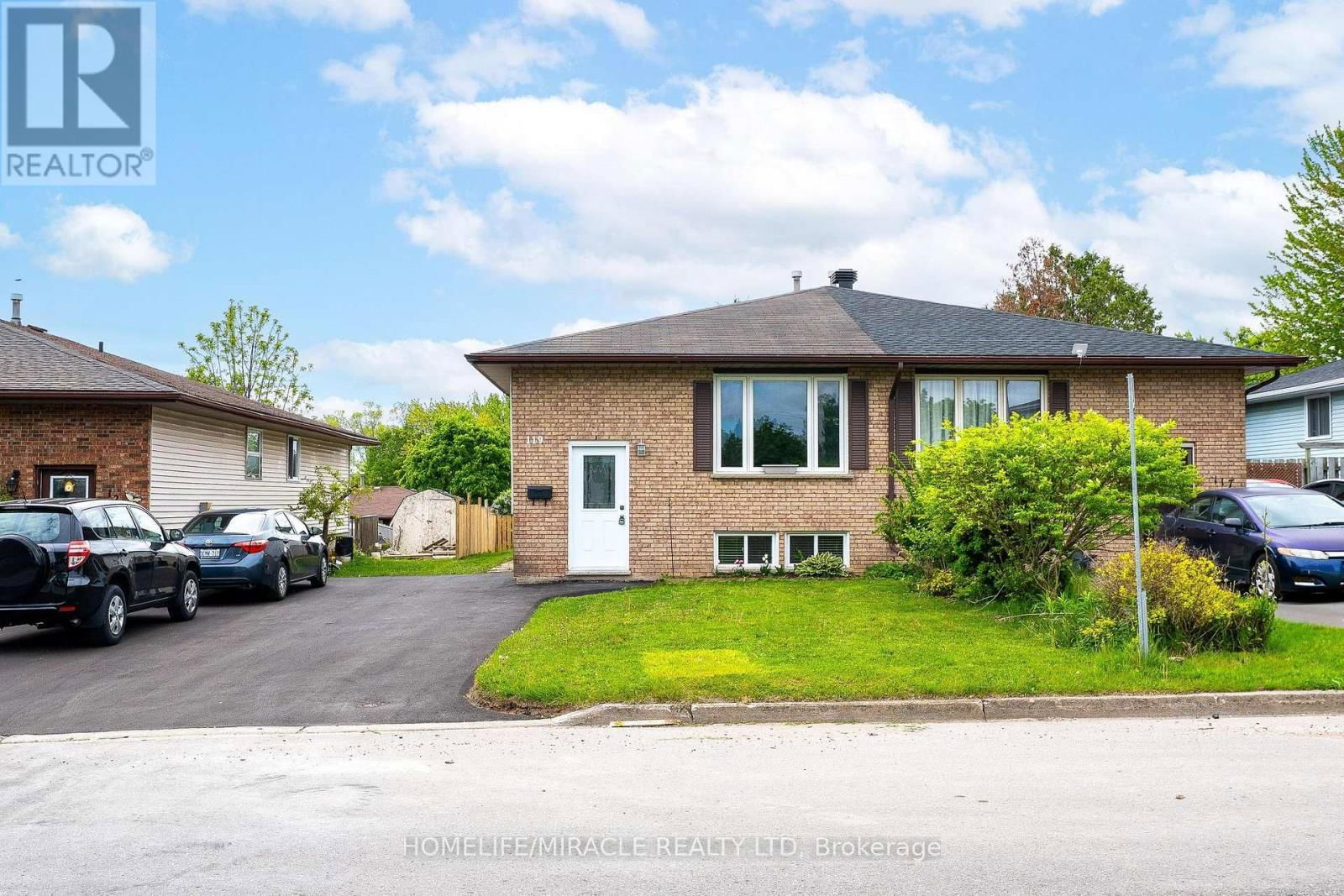 119 NICKOLAS CRESCENT Image 1