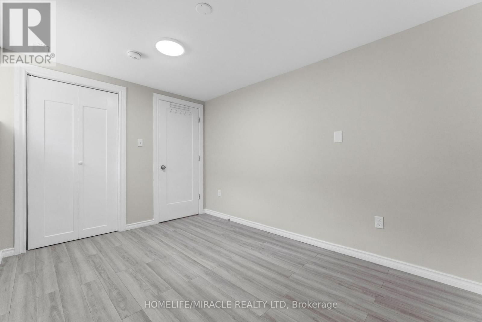 119 NICKOLAS CRESCENT Image 28