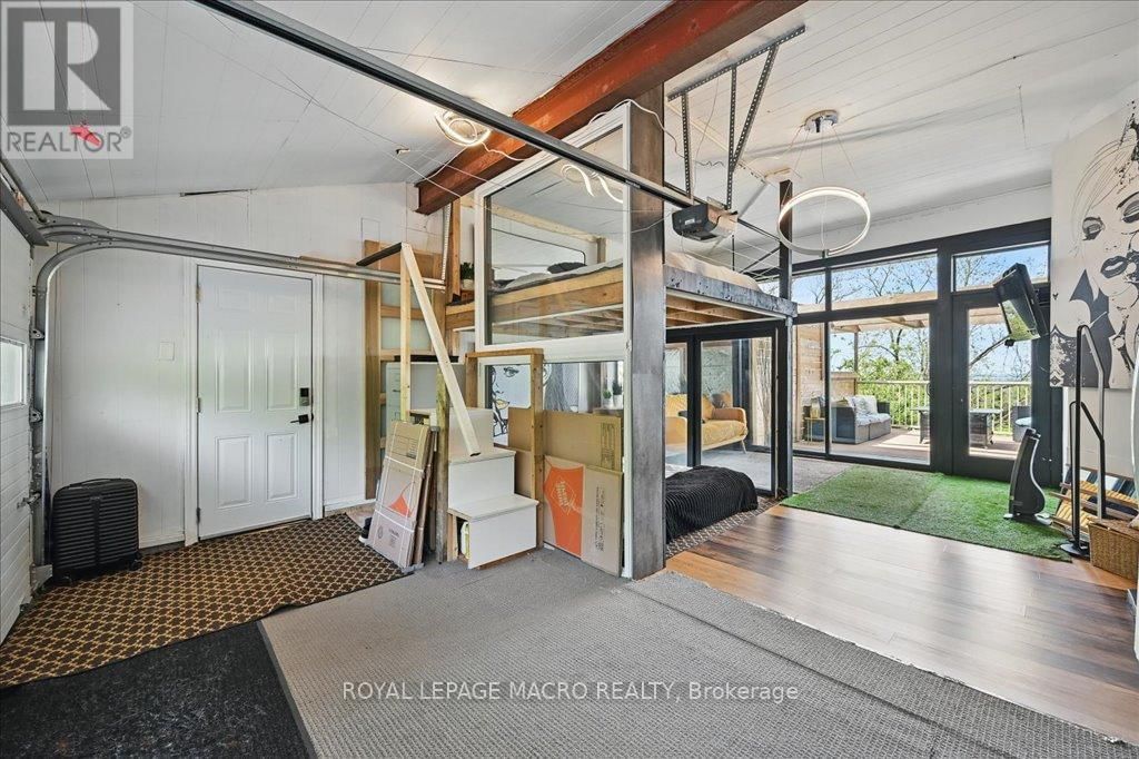 33 LESLIE DRIVE Image 19