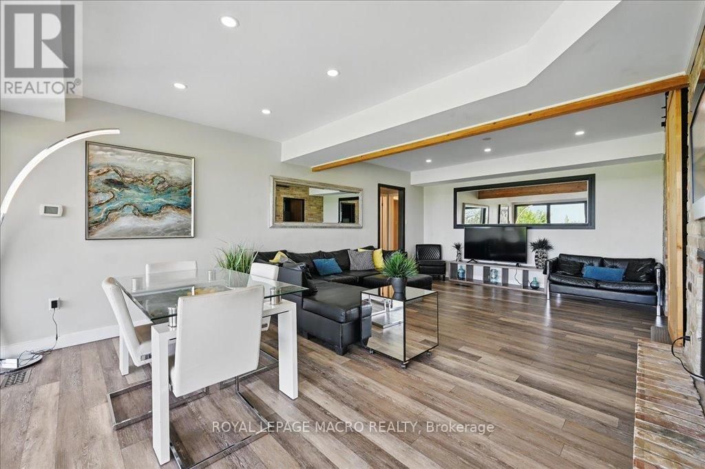 33 LESLIE DRIVE Image 23