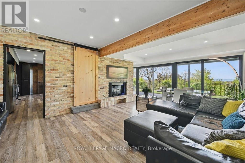 33 LESLIE DRIVE Image 25