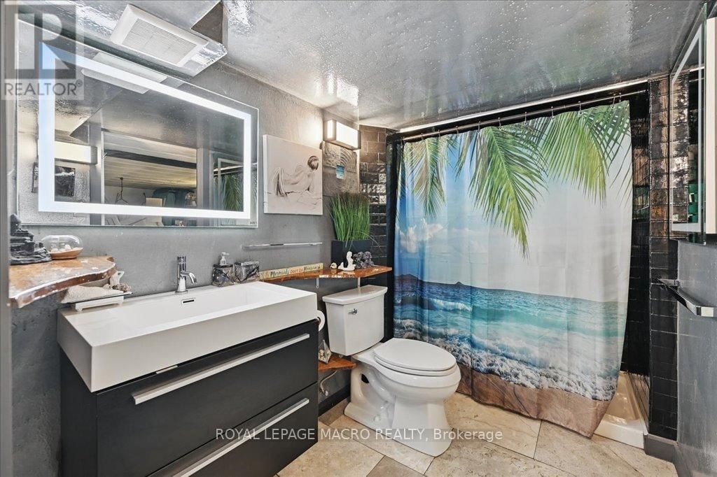 33 LESLIE DRIVE Image 35
