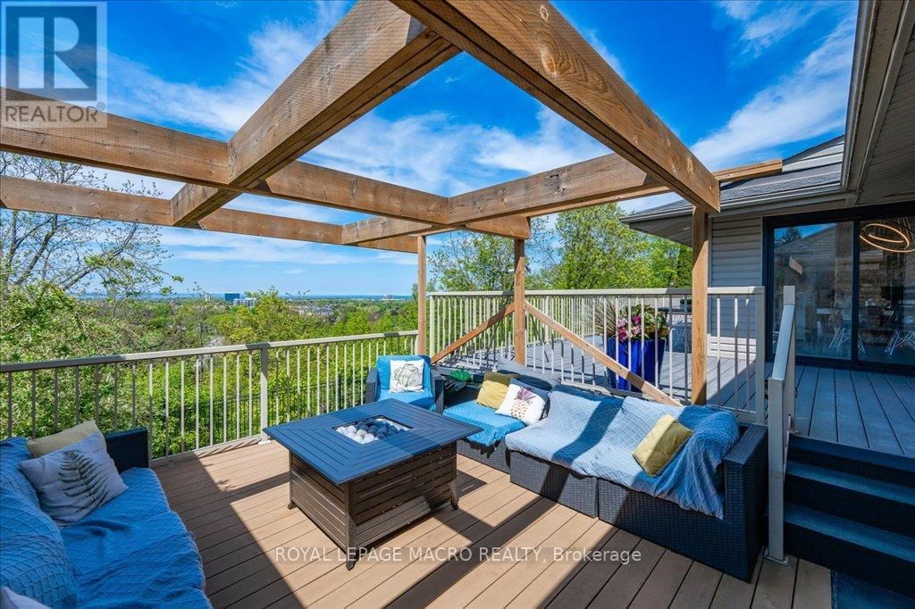 33 LESLIE DRIVE Image 41
