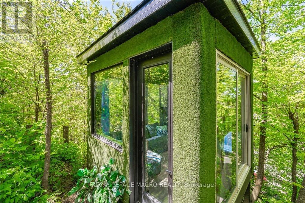 33 LESLIE DRIVE Image 47
