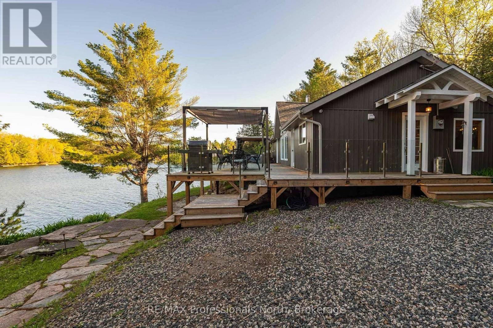 1484 BAT LAKE ROAD Image 3