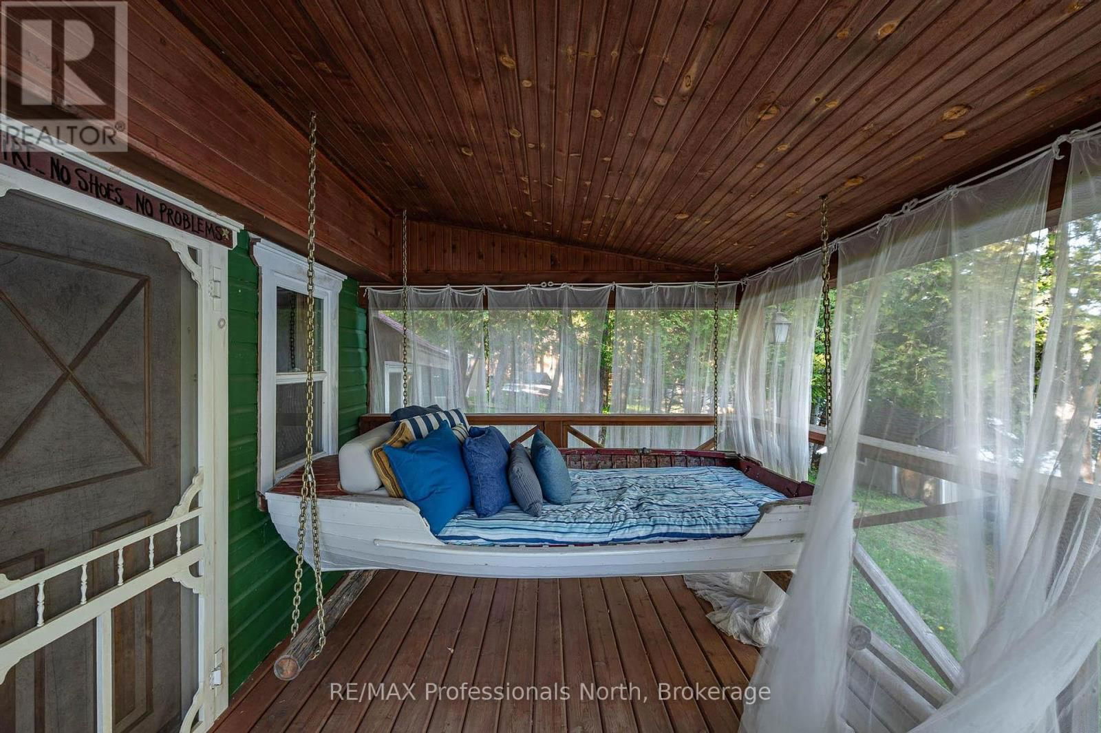 1484 BAT LAKE ROAD Image 30