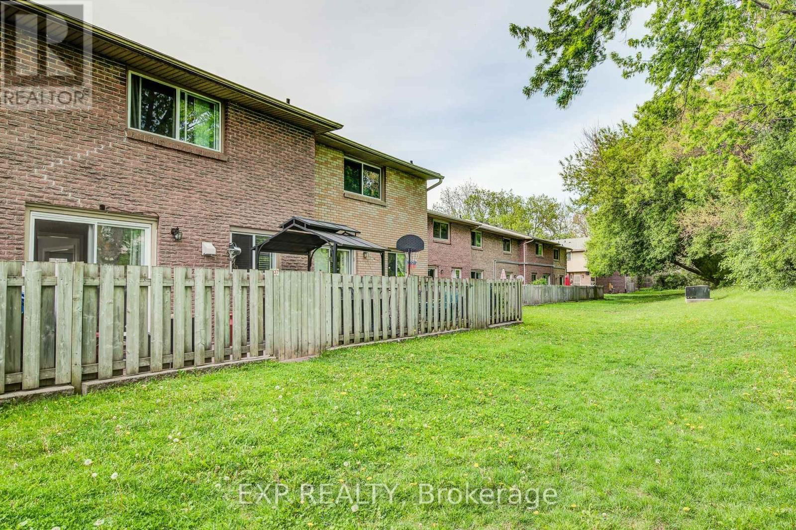 37 - 293 FAIRWAY ROAD NORTH Image 33