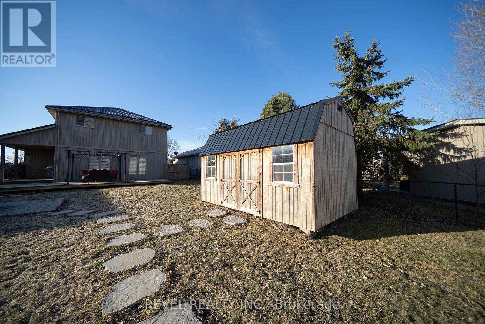 38 DAVIS STREET Image 38