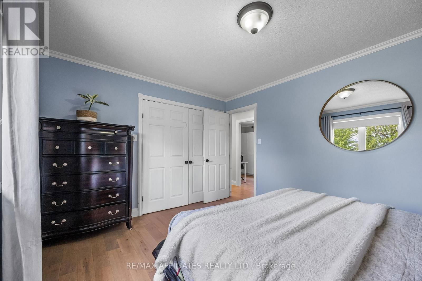 1478 DRUMMOND 6B CORNERS Image 12