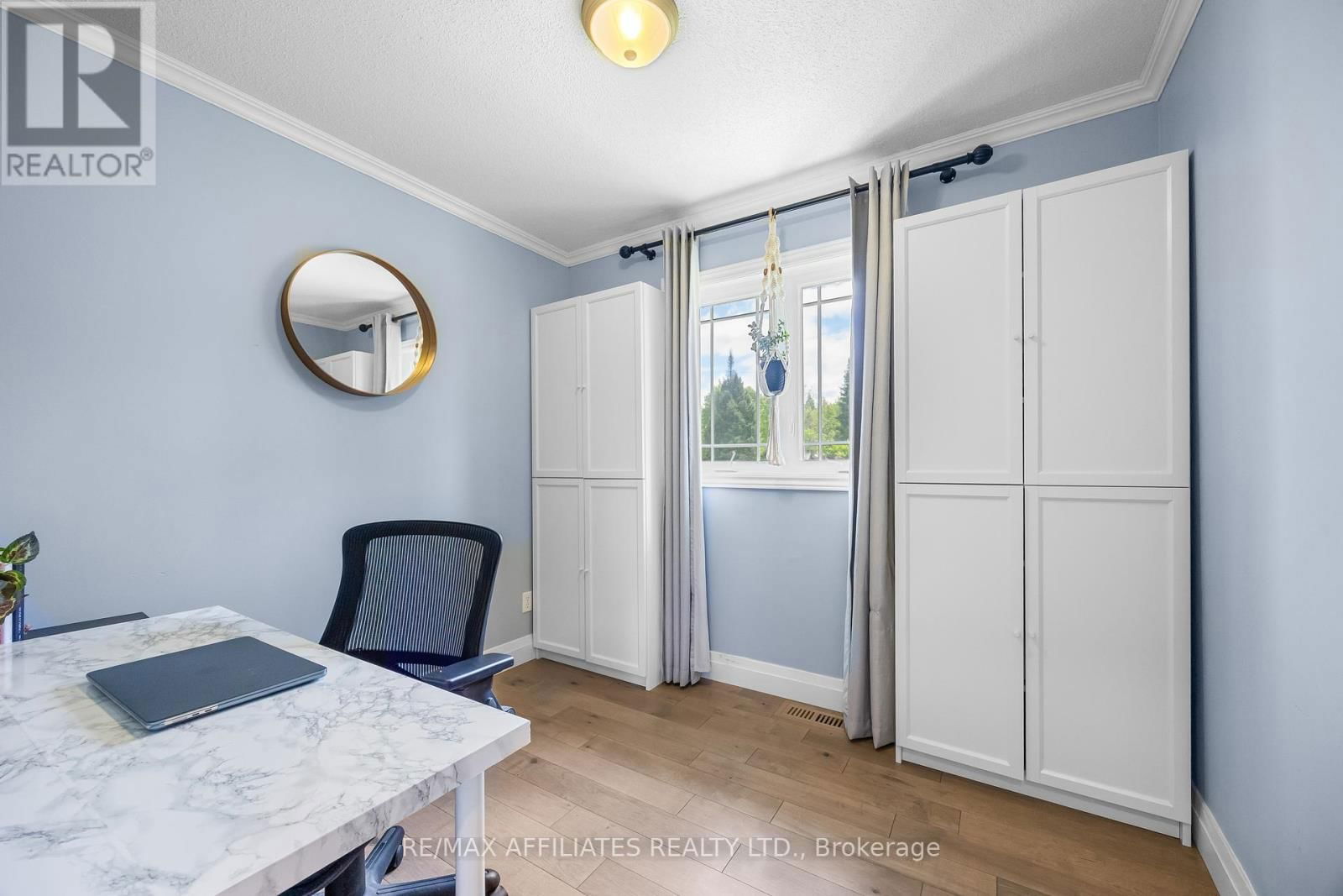 1478 DRUMMOND 6B CORNERS Image 17
