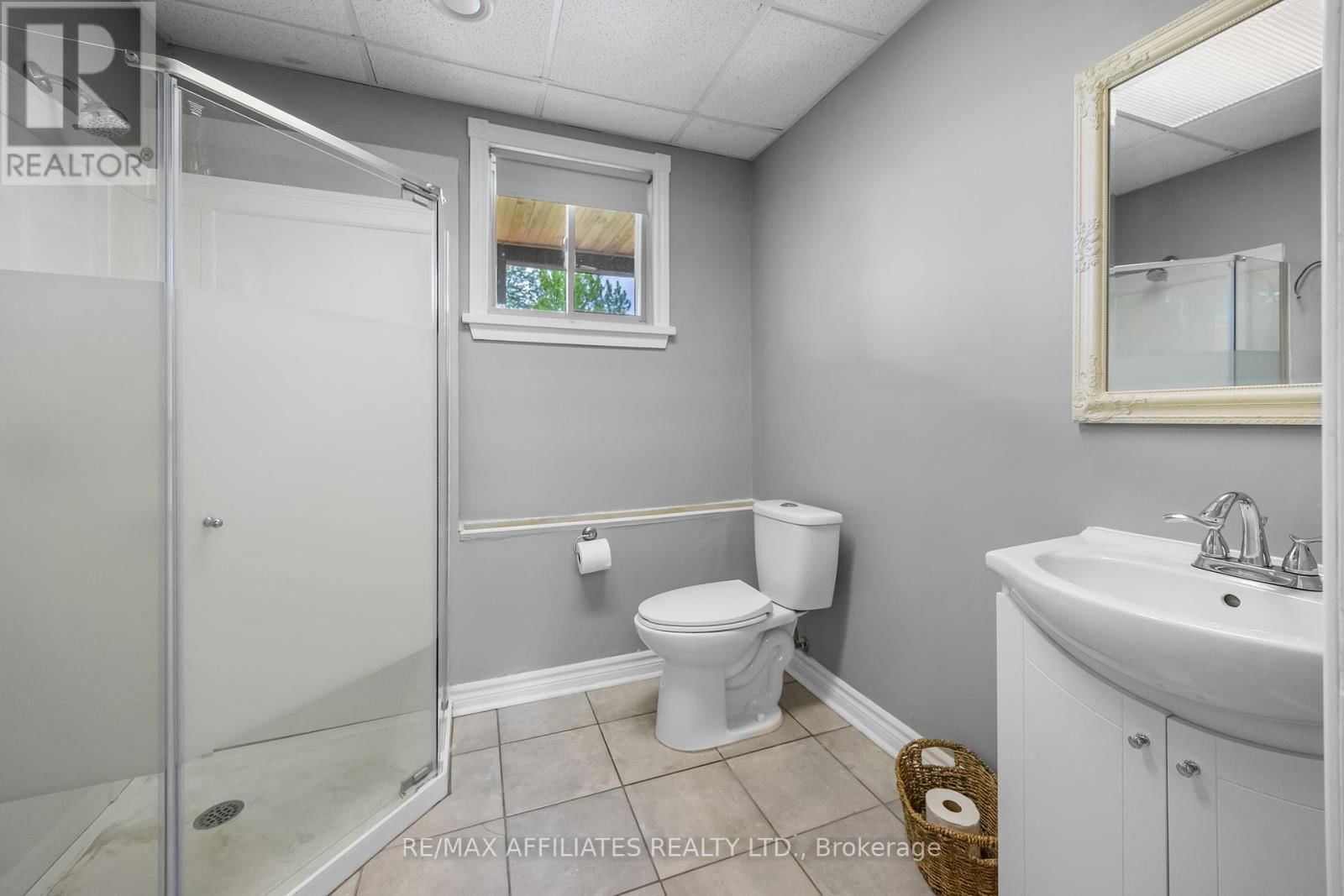 1478 DRUMMOND 6B CORNERS Image 24