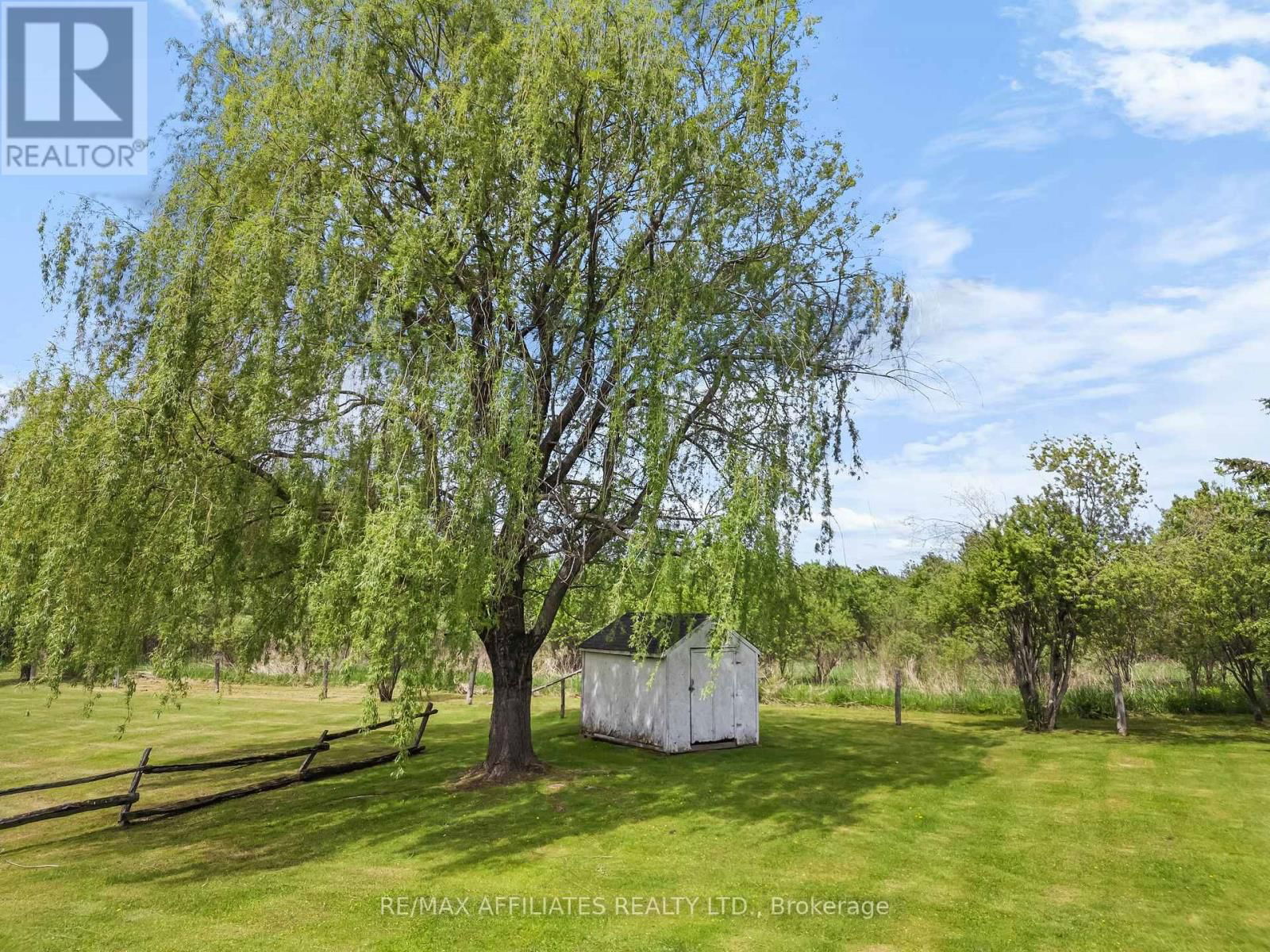 1478 DRUMMOND 6B CORNERS Image 30