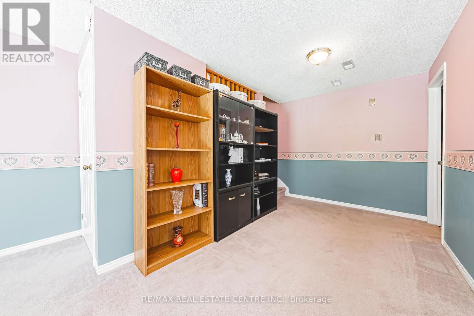 27 WESTCHESTER DRIVE Image 36