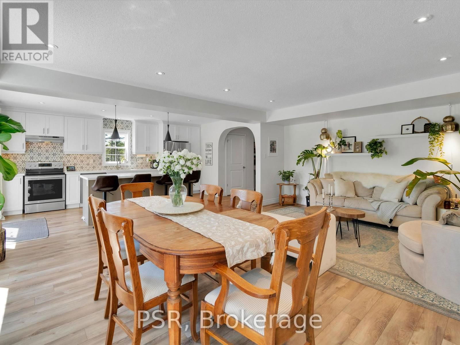 13 QUINN FOREST DRIVE Image 11