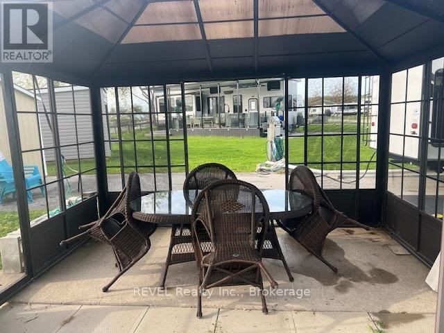 490 EMPIRE ROAD Image 31