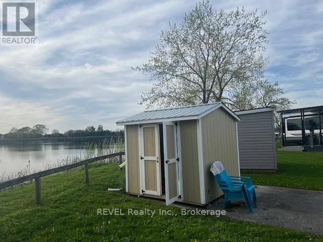 490 EMPIRE ROAD Image 32