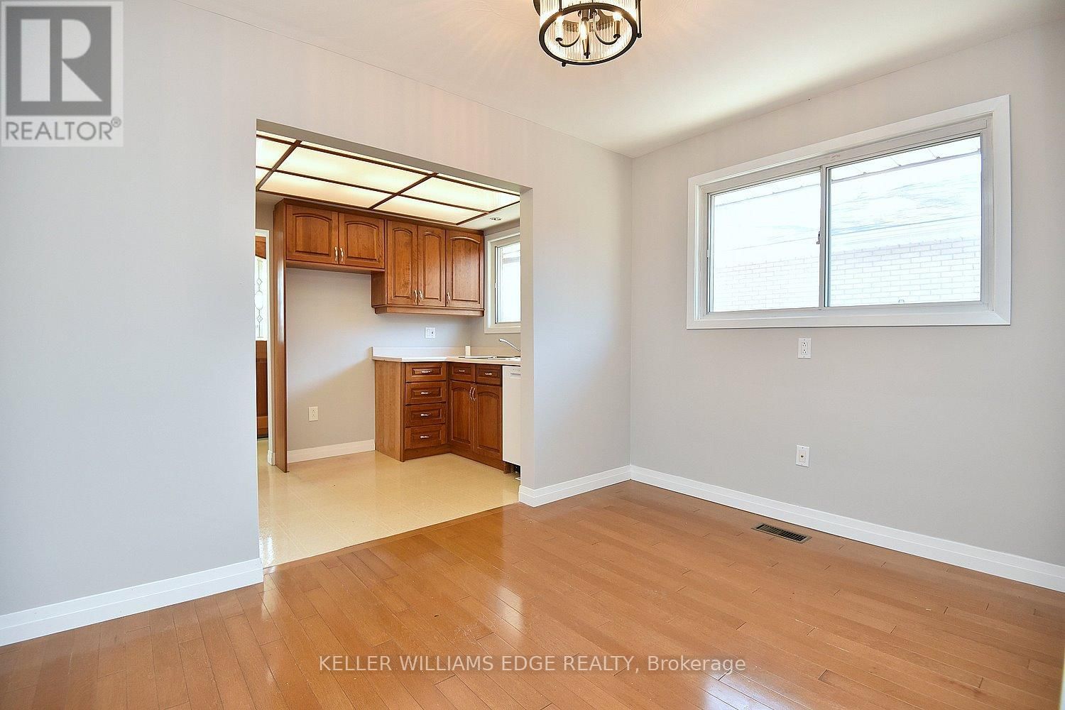 24 BURRWOOD DRIVE Image 16