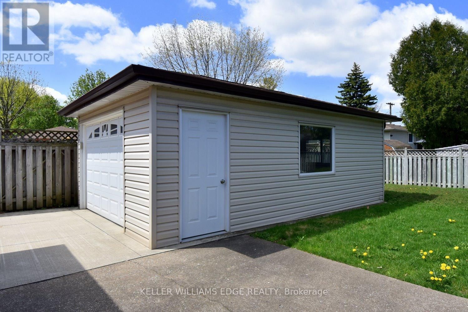 24 BURRWOOD DRIVE Image 37