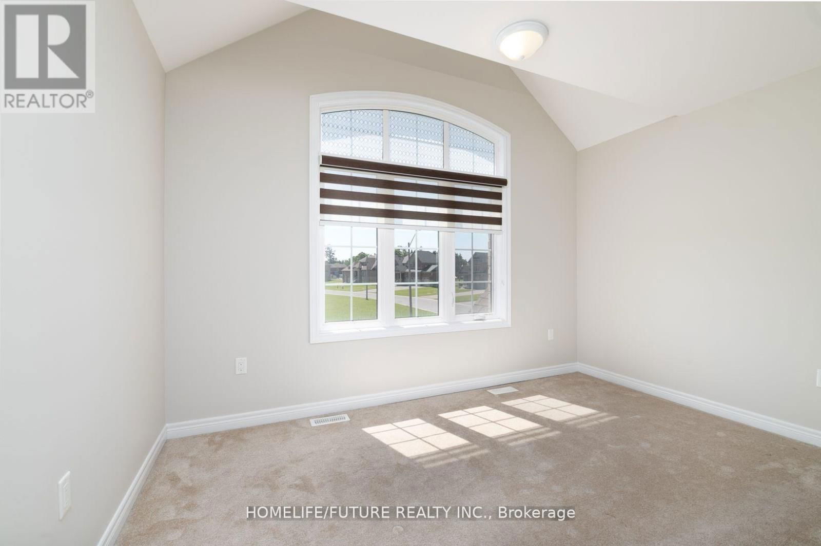 21 MONARCH ROAD Image 15