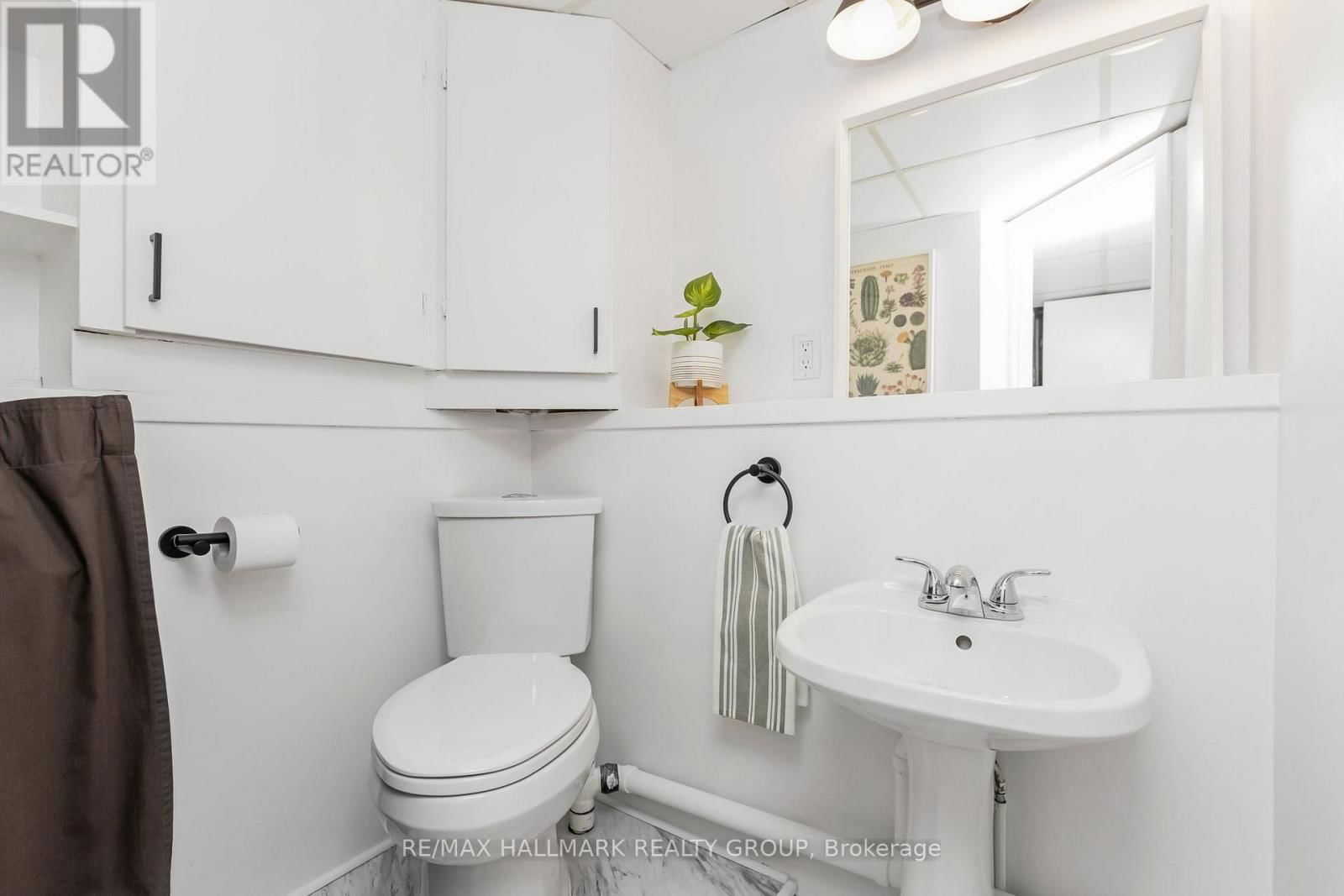 1225 FOXBAR AVENUE Image 21