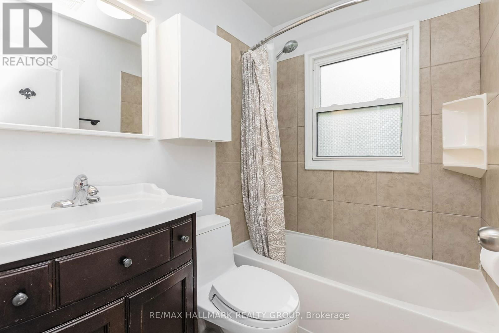 1225 FOXBAR AVENUE Image 28
