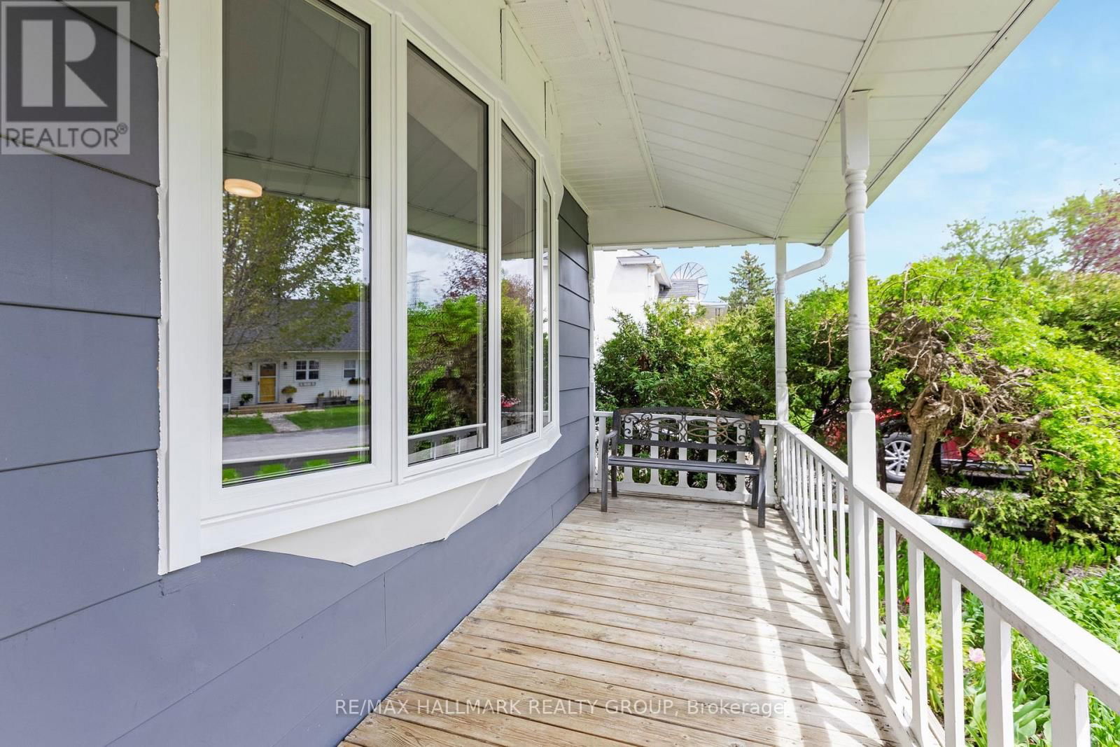 1225 FOXBAR AVENUE Image 4