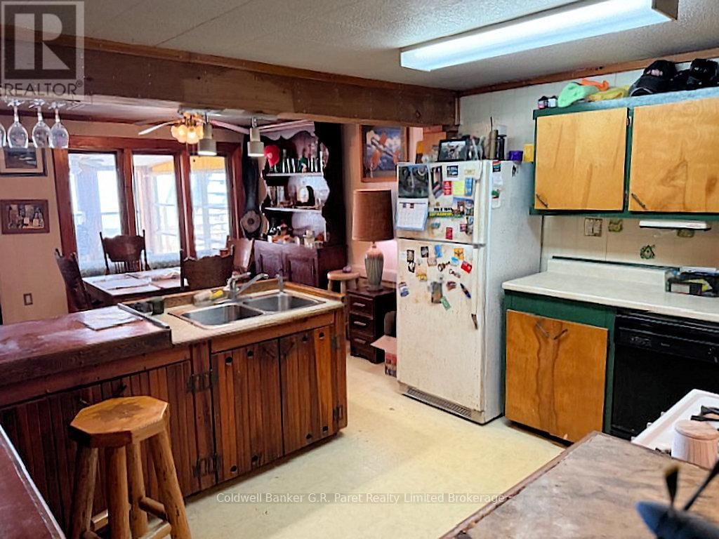 3393 WANEETA DRIVE Image 23