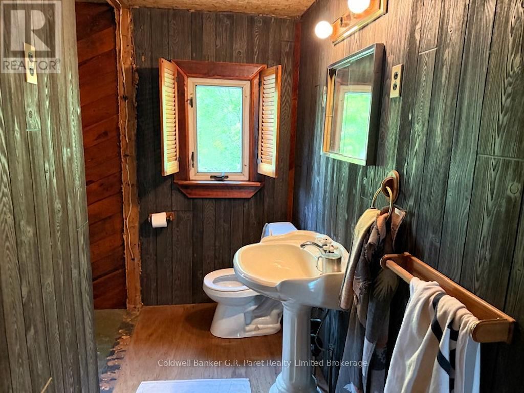 3393 WANEETA DRIVE Image 32