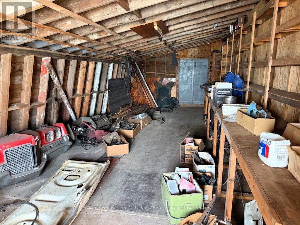 3393 WANEETA DRIVE Image 37