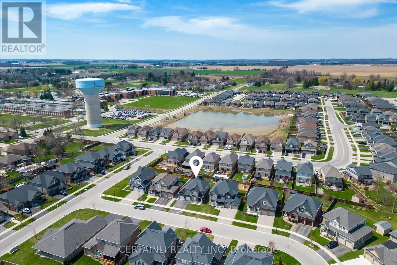 16 ANDERSON CRESCENT Image 46