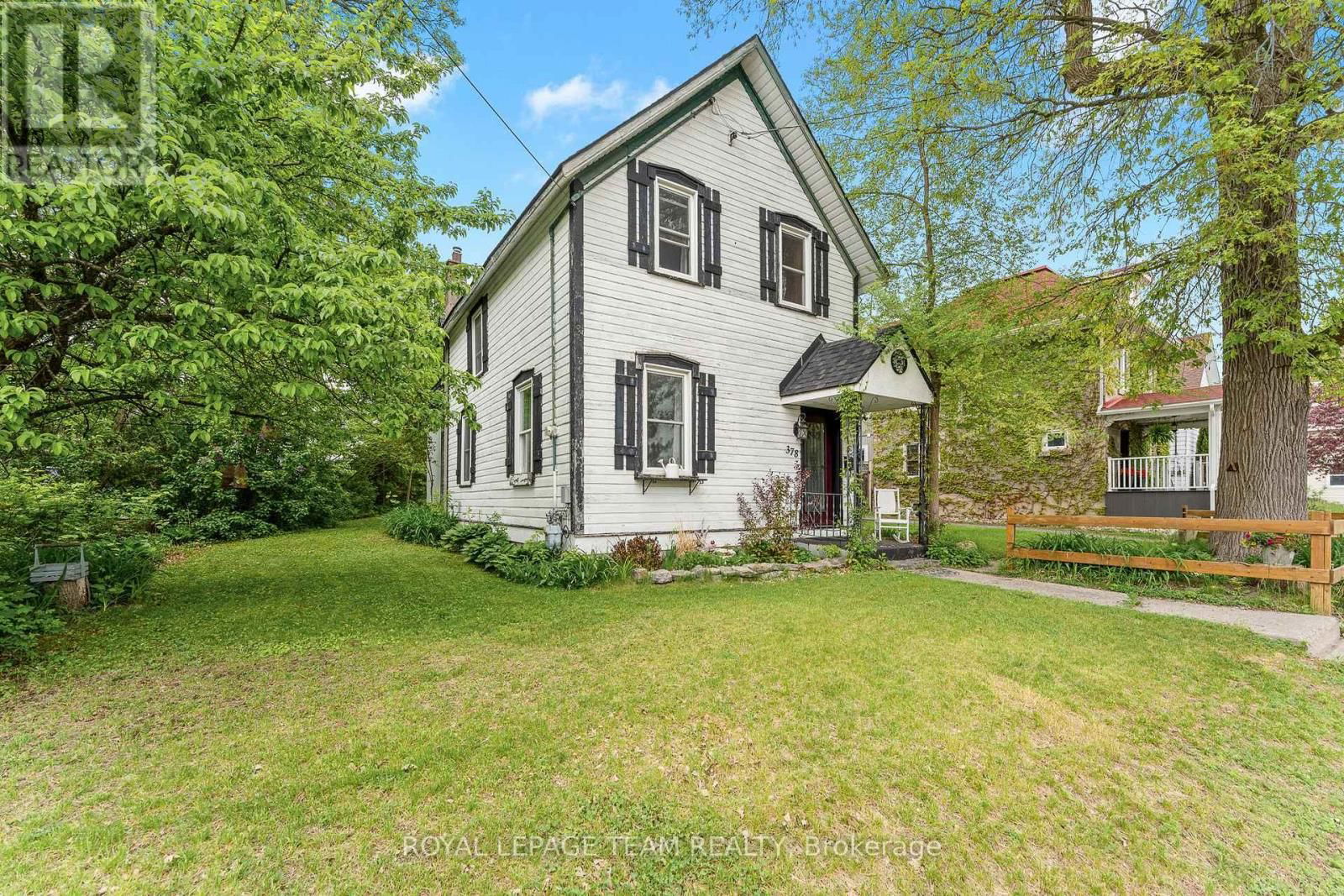 378 DONALD B MUNRO DRIVE Image 2