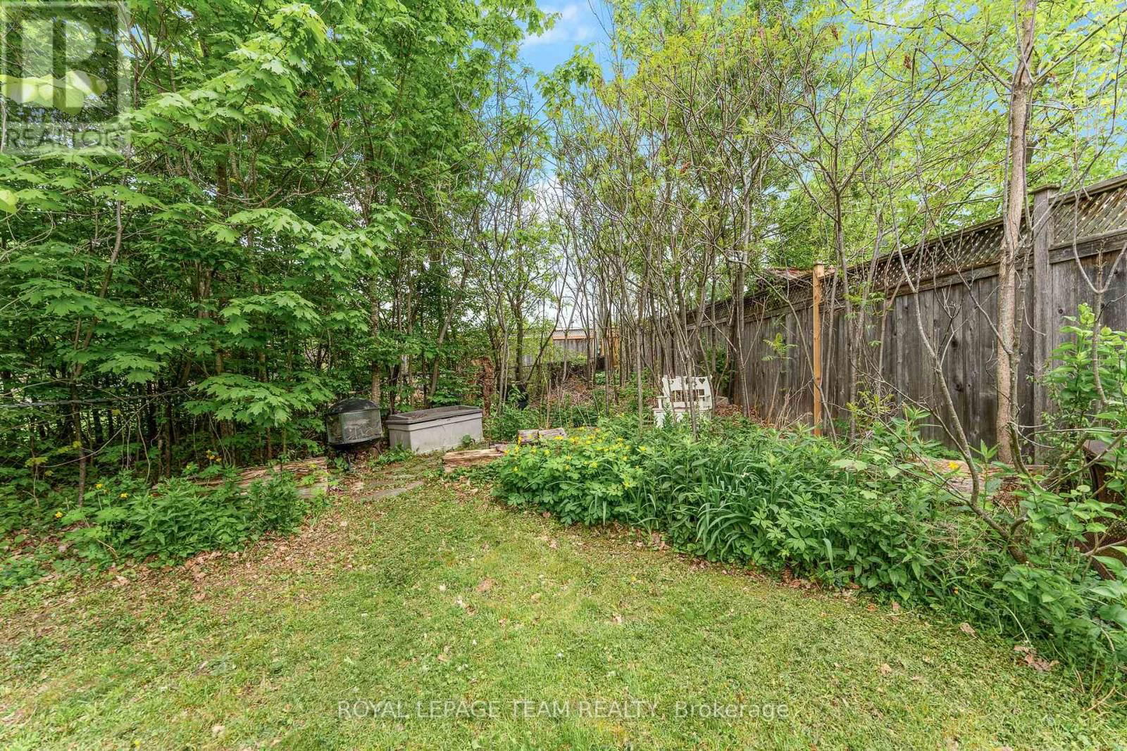 378 DONALD B MUNRO DRIVE Image 42