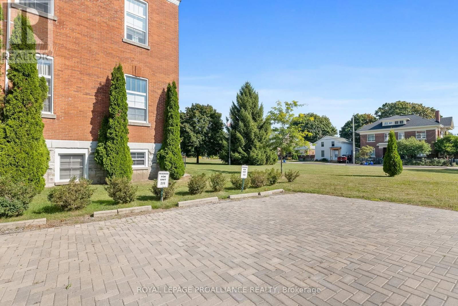 206 - 323 GEORGE STREET Image 46