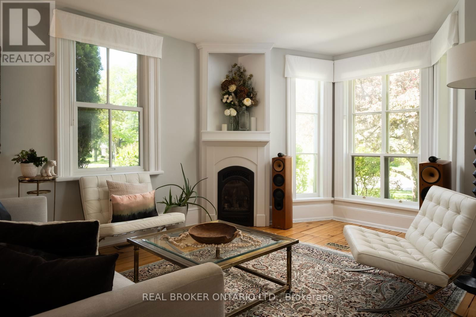 354 COLLEGE STREET Image 3