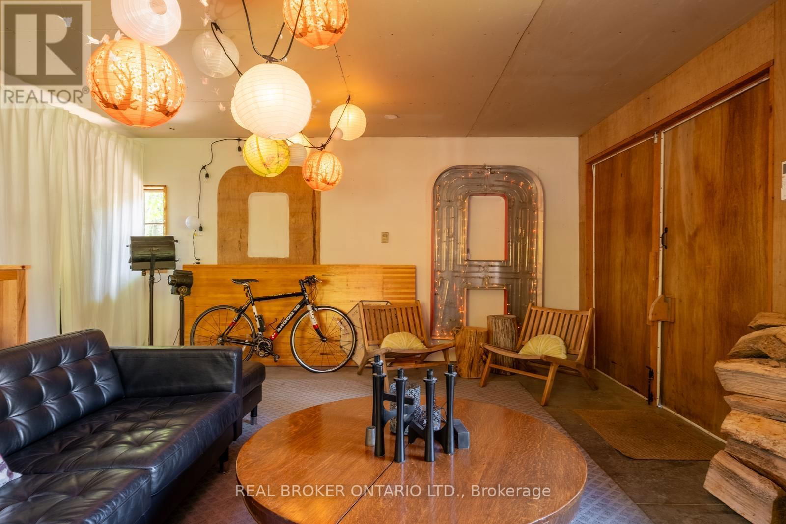 354 COLLEGE STREET Image 30