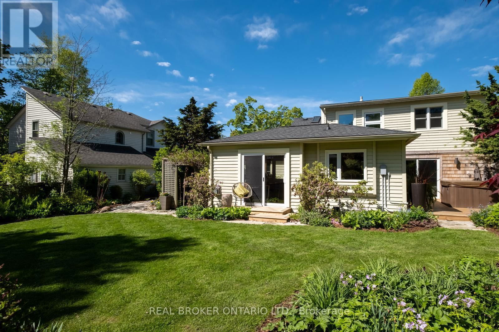 354 COLLEGE STREET Image 33