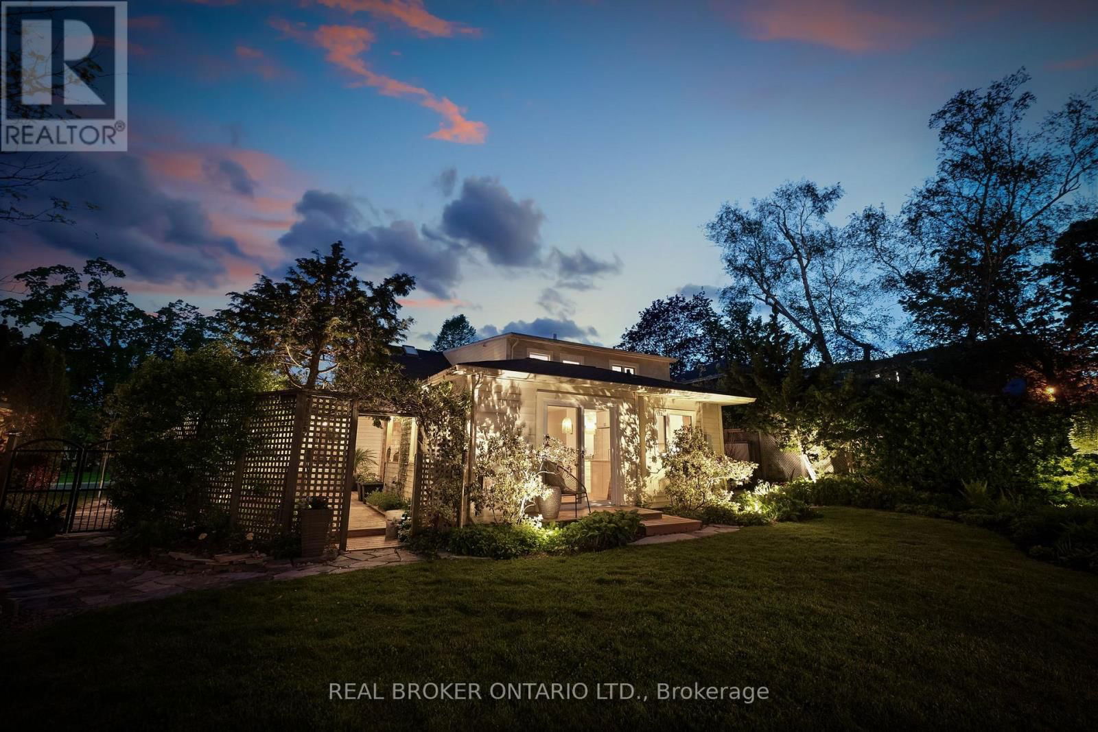 354 COLLEGE STREET Image 46