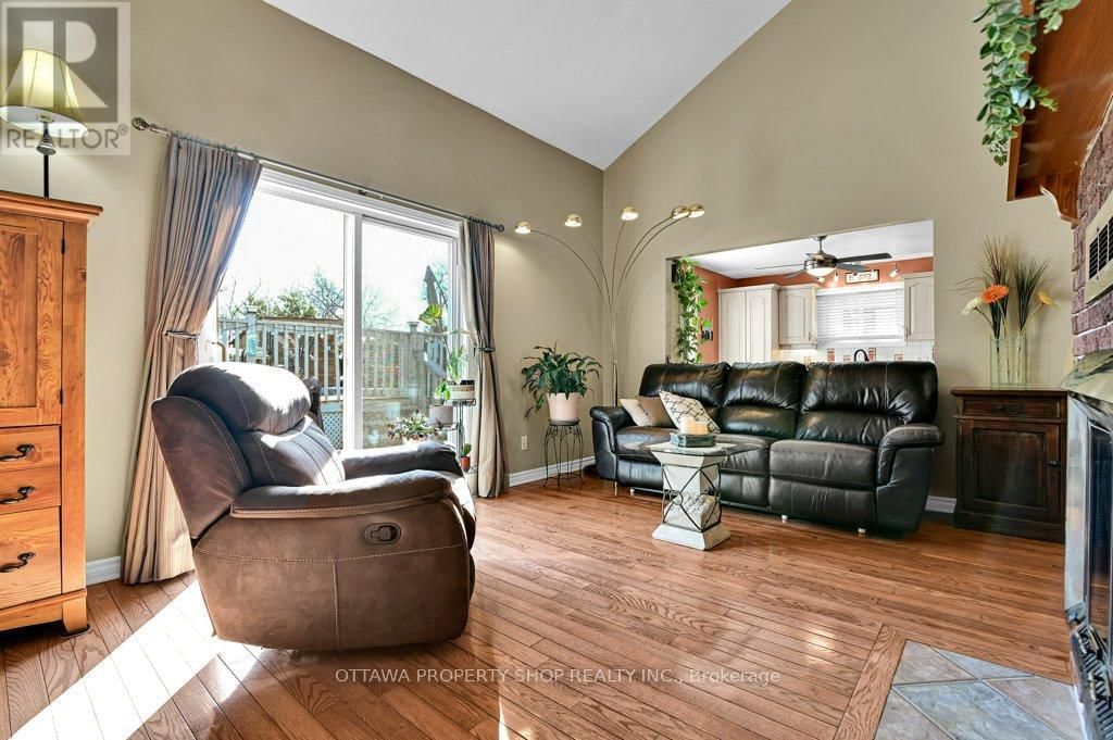 6156 VINEYARD DRIVE Image 13