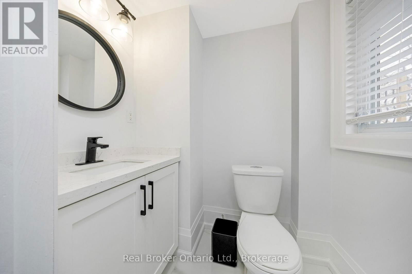5938 TRAFALGAR ROAD Image 12