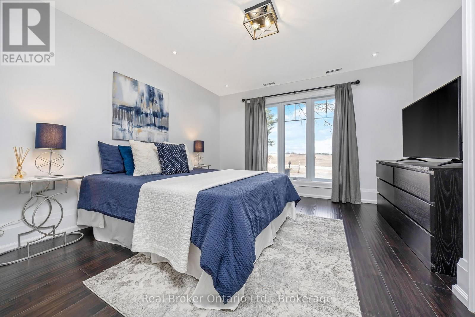 5938 TRAFALGAR ROAD Image 14