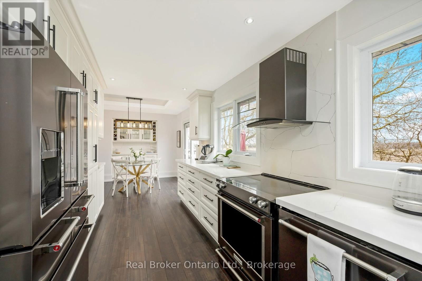 5938 TRAFALGAR ROAD Image 21